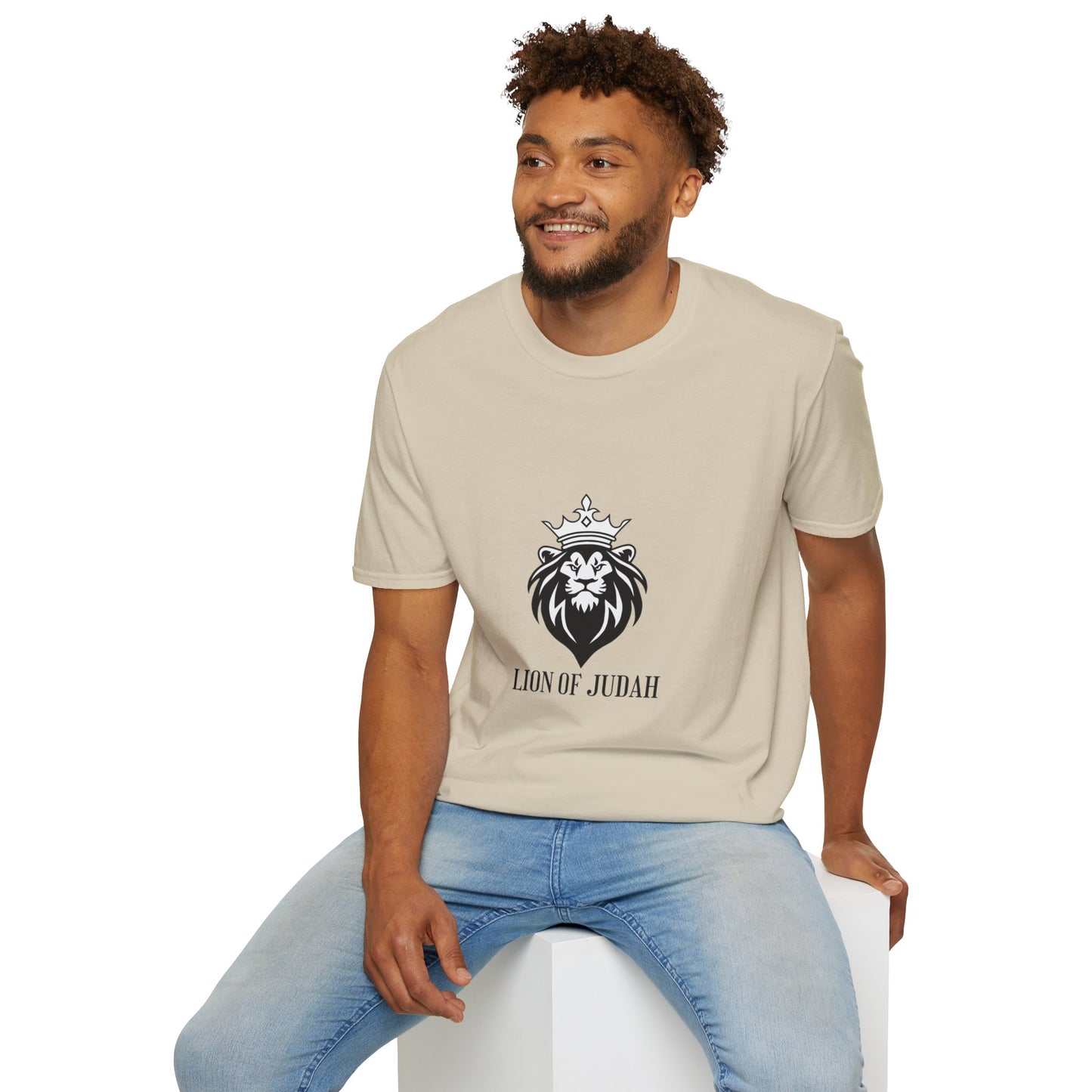 Lion of Judah - T-Shirt